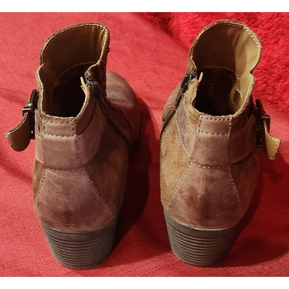 BOC Womens 7.5 Boots Reddish Brown Zipper & Strap Ankle - Picture 4 of 8